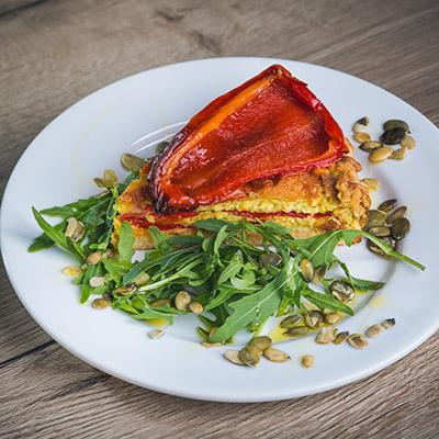 Tarta azjatycka z curry i papryką